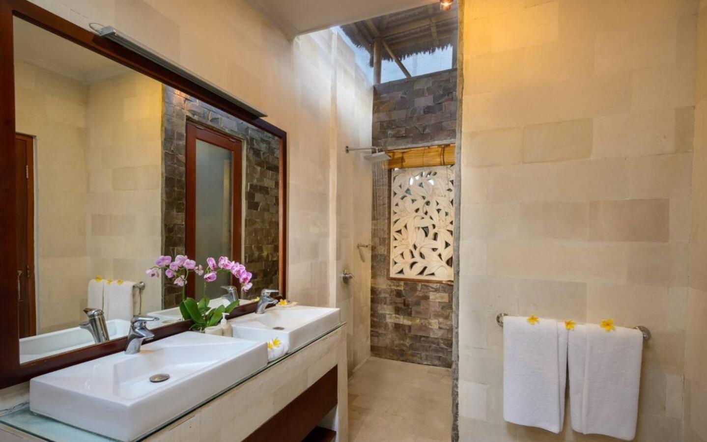 Villa Heart Of Seminyak, 2Br, Sleeps 4, Walk To Bintang Exterior foto