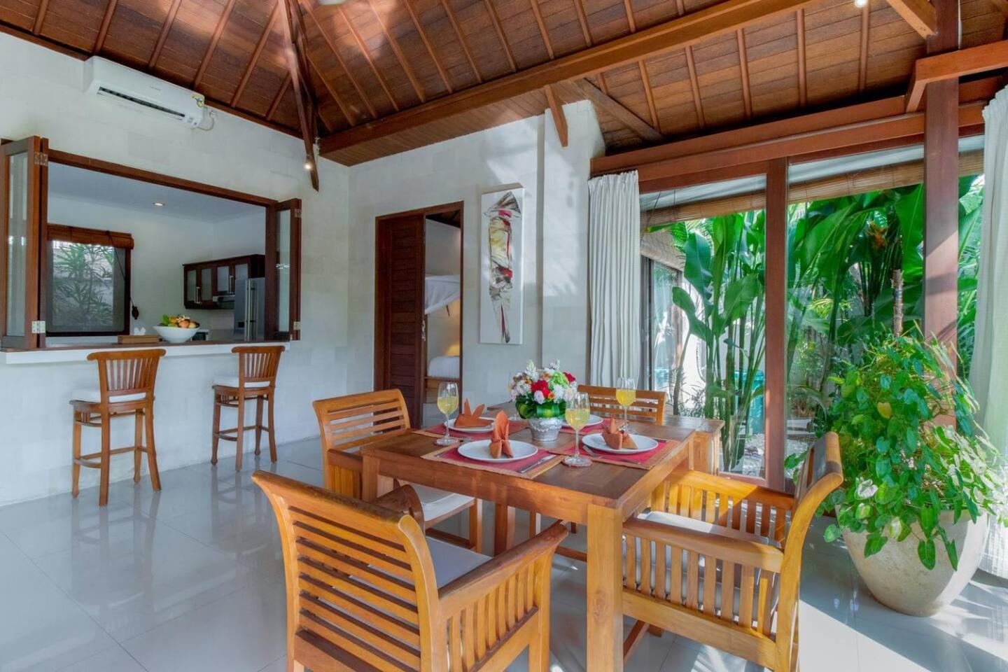 Villa Heart Of Seminyak, 2Br, Sleeps 4, Walk To Bintang Exterior foto