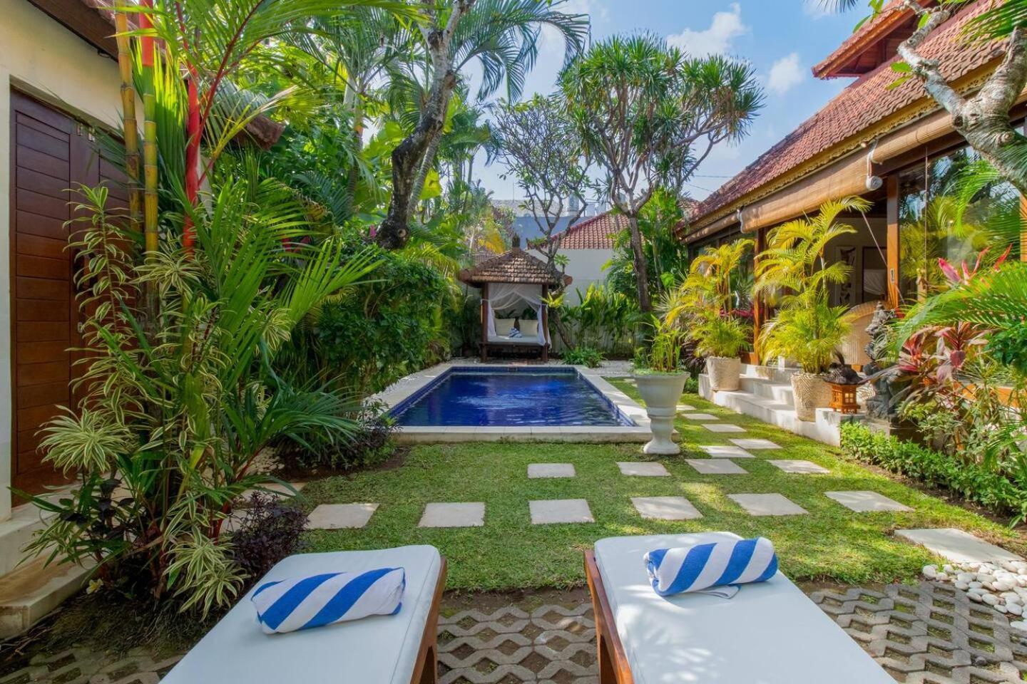 Villa Heart Of Seminyak, 2Br, Sleeps 4, Walk To Bintang Exterior foto